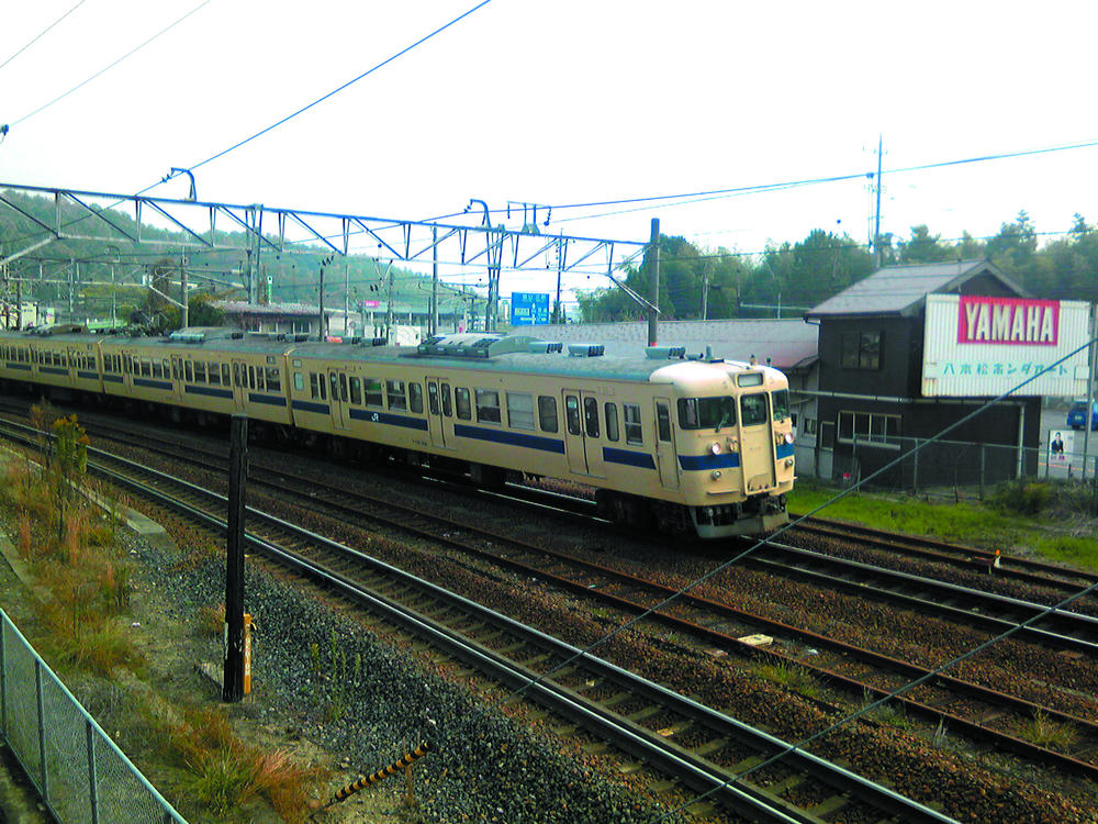 station. JR Hachihonmatsu location 1620m JR also convenient available to the Train Station.