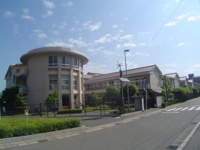 Primary school. 276m to Higashi-Hiroshima City Santsujo elementary school (elementary school)