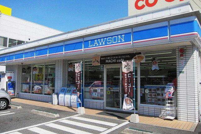 Convenience store. Lawson Aki Ward Office 896m before shop