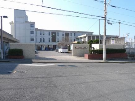 Junior high school. Hiroshima City Museum of Kuchitanaka 2303m to school