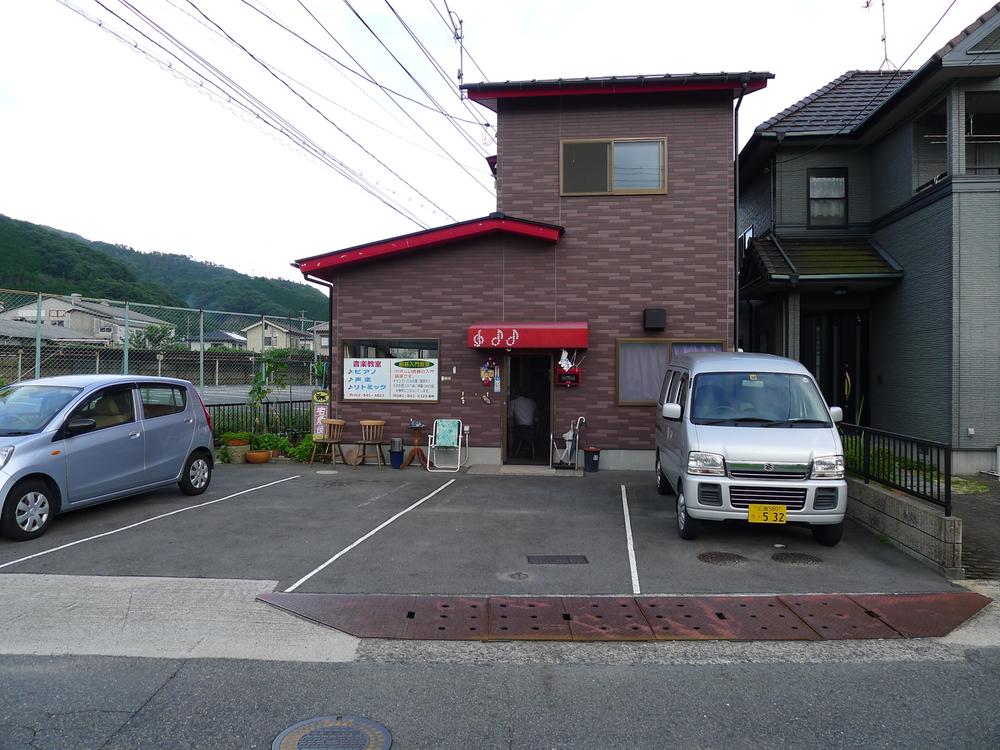 Local photos, including front road. Previously, there was a variety, such as music and the car Toka Shogi now this time of carry is no longer possible to take a year. August 2015 shooting