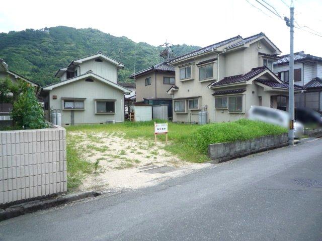 Local land photo. No construction conditions