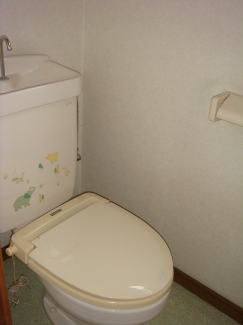 Toilet. It established a bidet is when you move