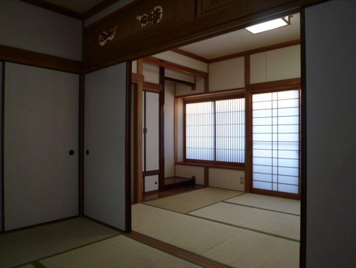 Non-living room. Tsuzukiai Japanese-style room, which can also hospitality of the large number of visitors