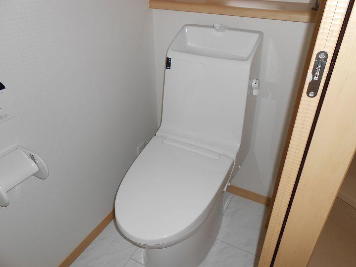 Toilet