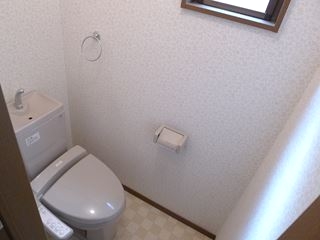 Toilet. The first floor of the Washlet (second floor There is also a toilet)