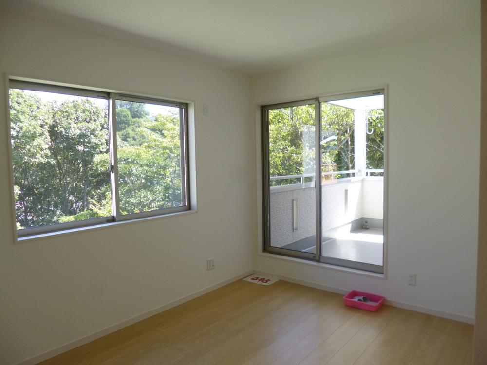 Non-living room. (September 2013) Shooting