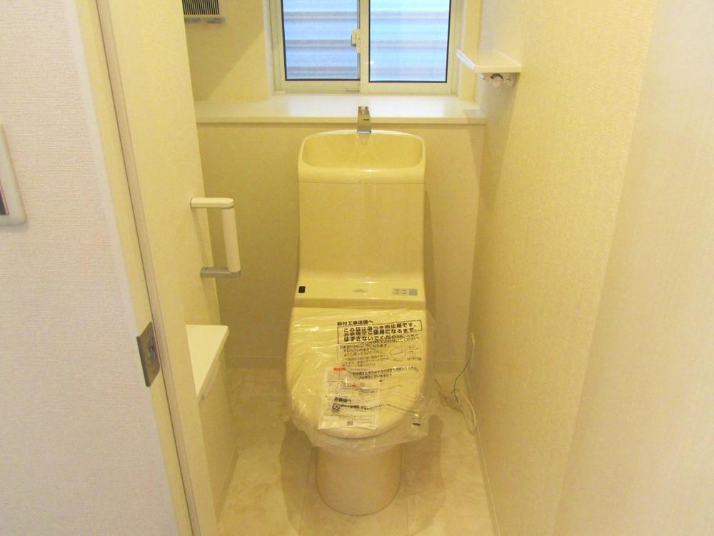 Toilet. First floor toilet (with washlet)
