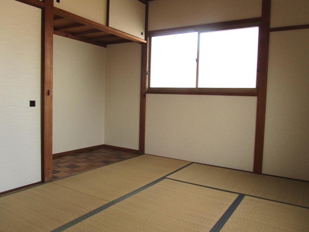 Other introspection. Second floor Japanese-style room (6 quires)