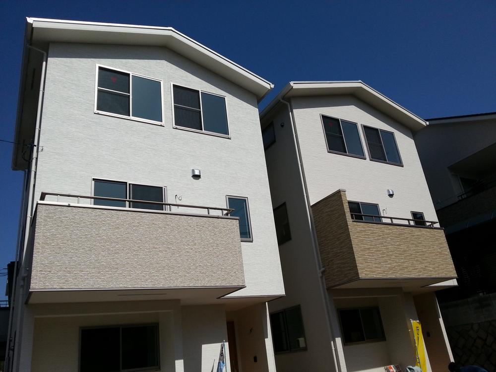 Local appearance photo. Indoor (April 2013) Shooting