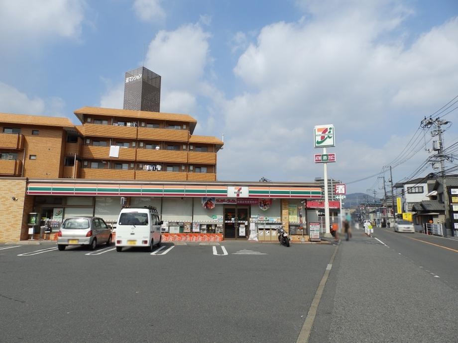Convenience store. 185m to Seven-Eleven Hiroshima Nakasu shop