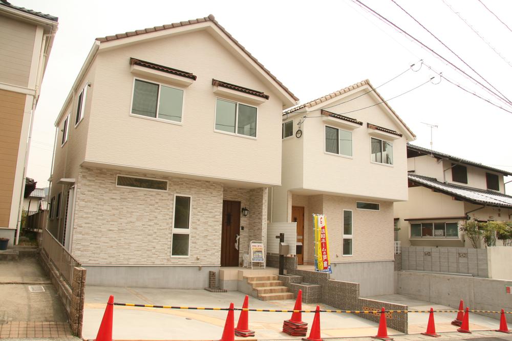 Local appearance photo. Local (February 2013) Shooting