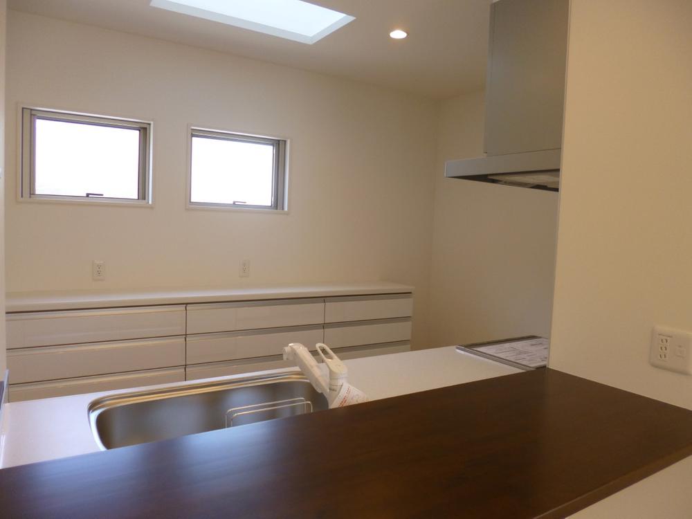 Kitchen. (July 2013) Shooting