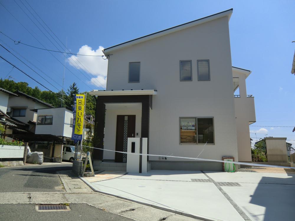 Local appearance photo. Was building completed. Appearance was based on white house will feel even greater. 