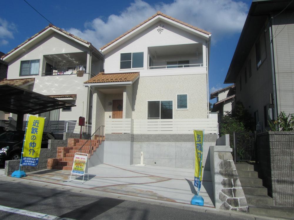 Local appearance photo. Local Photos