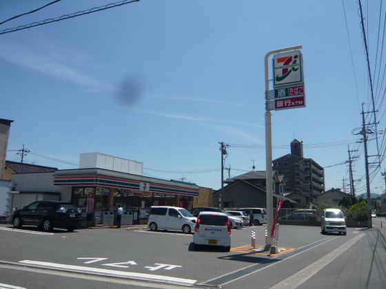 Convenience store. Seven-Eleven Hiroshima Sendai store up (convenience store) 69m
