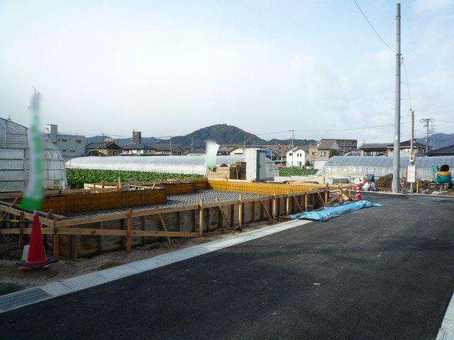 Local photos, including front road