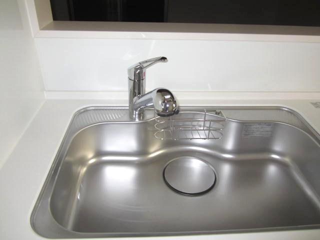 Kitchen. Room (August 2013) Shooting