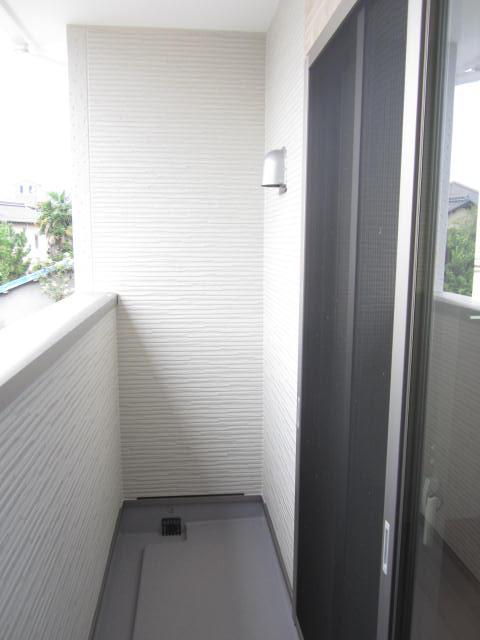 Balcony. Room (August 2013) Shooting