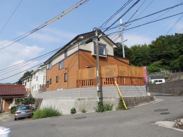 Local appearance photo