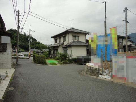 Local photos, including front road. September 7 shooting