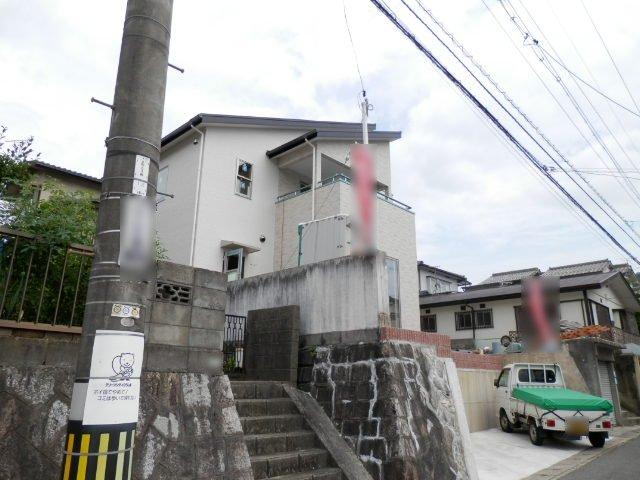 Local appearance photo