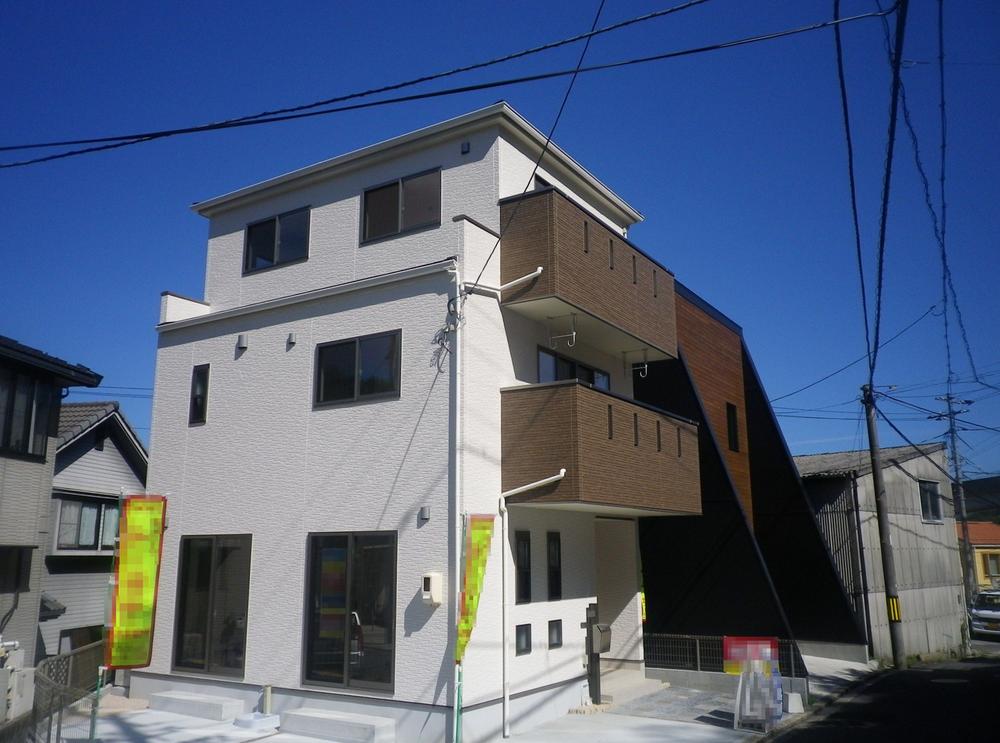 Local appearance photo. Local (August 2013) Shooting