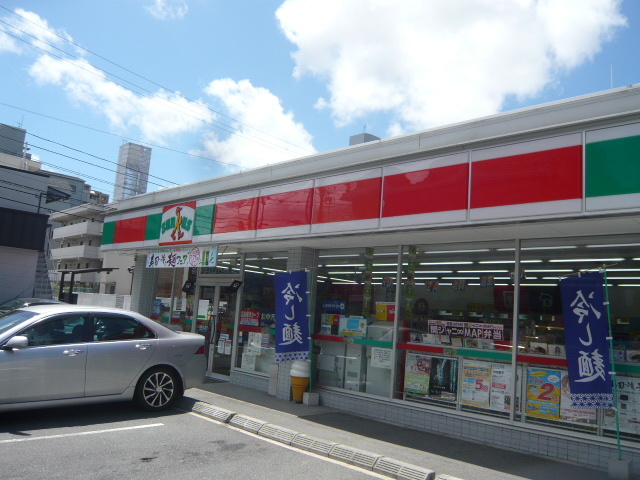 Convenience store. Thanks Hiroshima Midorii store up (convenience store) 240m