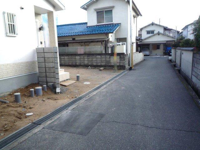 Local photos, including front road