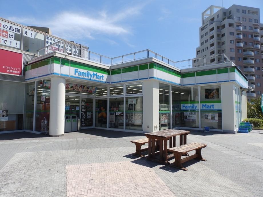 Other Environmental Photo. 151m to FamilyMart A City shop