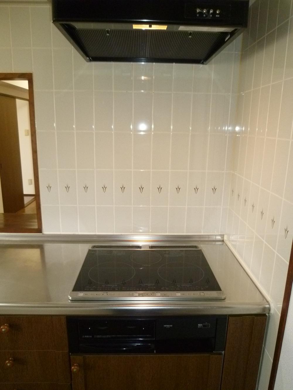 Kitchen. IH cooking heater is