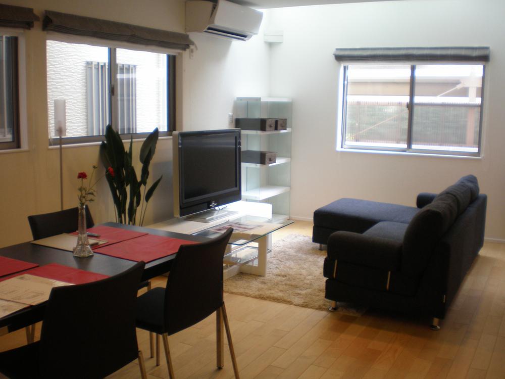 Living. Indoor (September 2013) Shooting