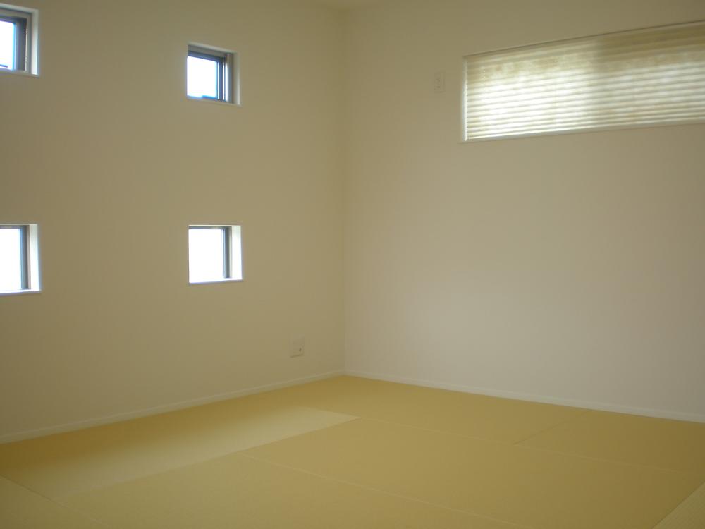 Other introspection. Indoor (September 2013) Shooting