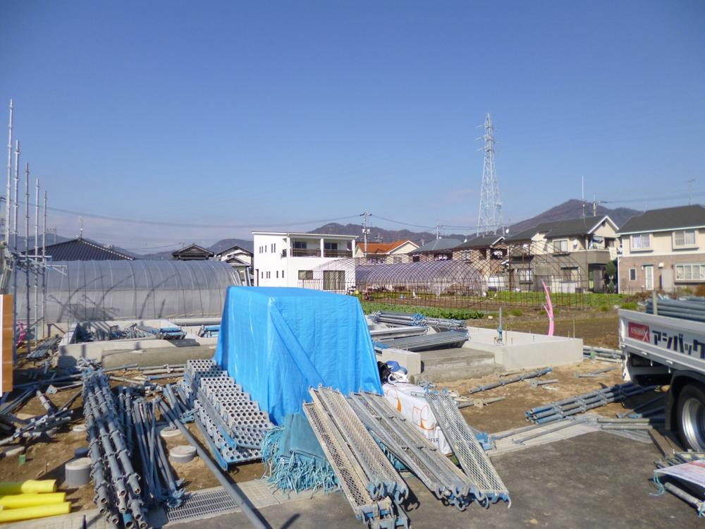 Local appearance photo. Local (12 May 2013) Shooting