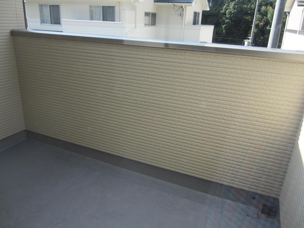 Balcony. Local (10 May 2013) Shooting