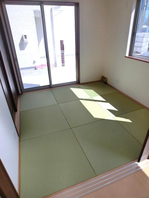 Non-living room. Room (August 2013) Shooting