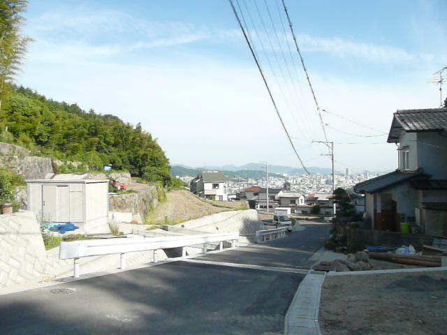 Local photos, including front road. It is recommended for those who want to relax child-rearing