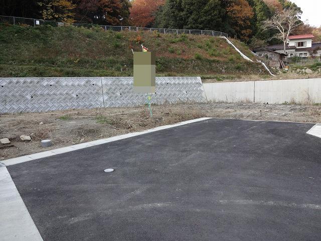 Local land photo. No construction conditions ・ Freedom can be designed! You can build the My home in your favorite House manufacturer. 