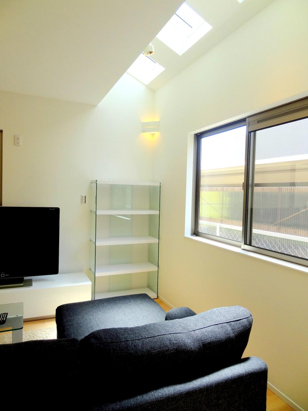 Living. We do not have to worry about per yang