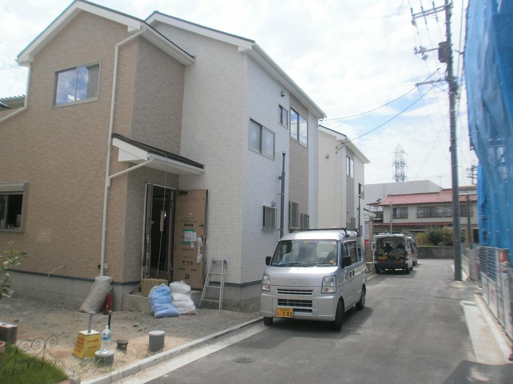 Local photos, including front road