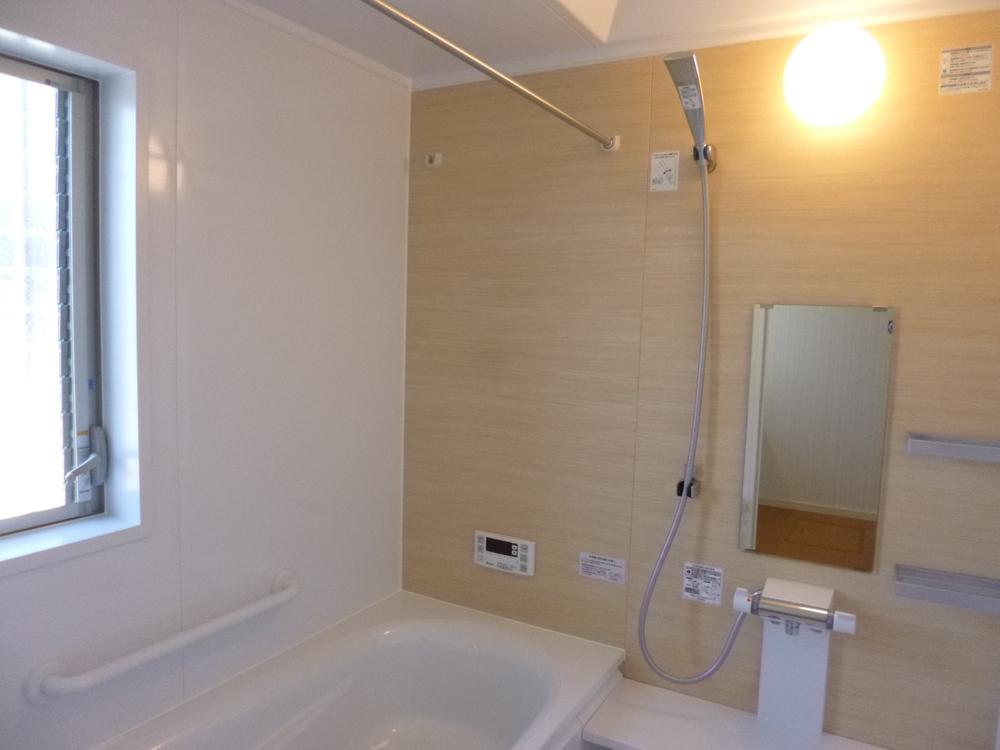 Bathroom. (September 2013) Shooting