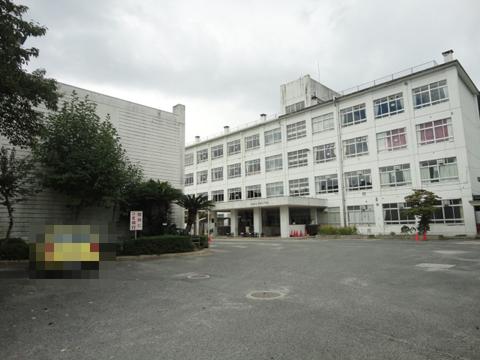 Primary school. Yasukita until elementary school 1291m