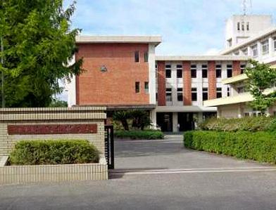 Junior high school. 639m to Hiroshima Municipal Takatorikita junior high school