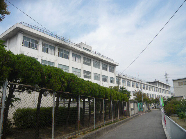 Primary school. Haraminami 25m up to elementary school (elementary school)