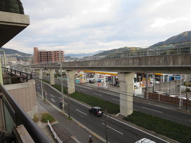 View photos from the dwelling unit. View from the site (November 2013) Shooting