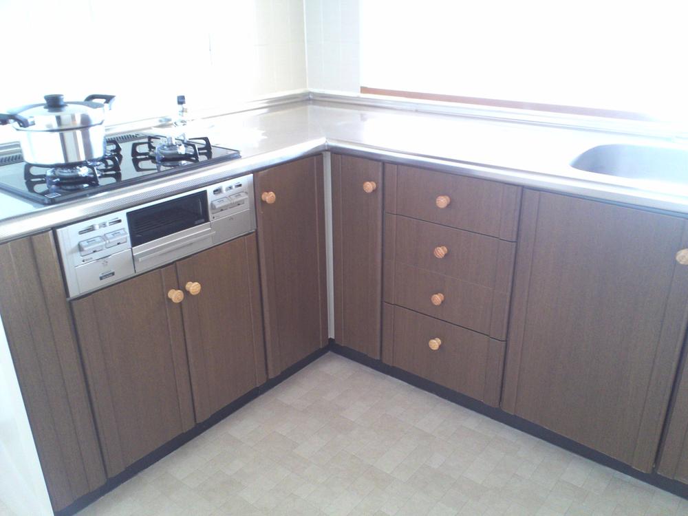 Kitchen. Indoor (June 2013) Shooting