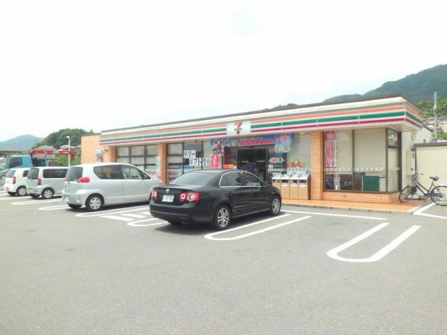 Convenience store. 206m to Seven-Eleven Hiroshima Gion Third Street shop