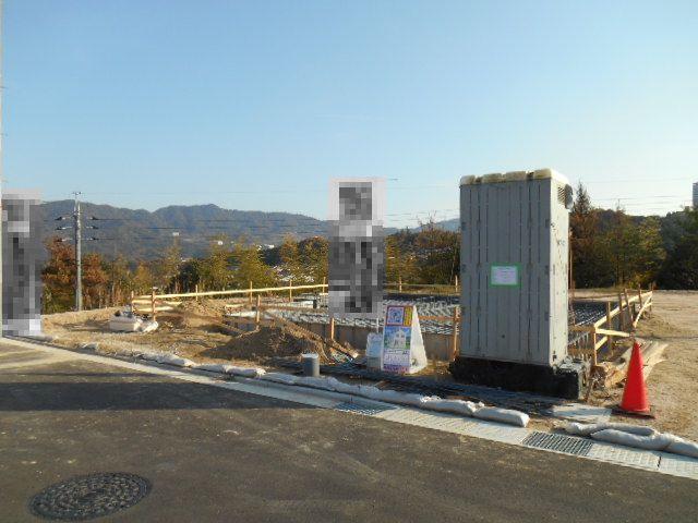 Local photos, including front road. Local (11 May 2013) Shooting Under construction