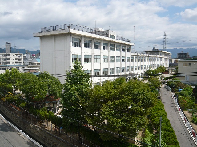 Primary school. 367m to Hiroshima Tachihara Minami Elementary School (Elementary School)