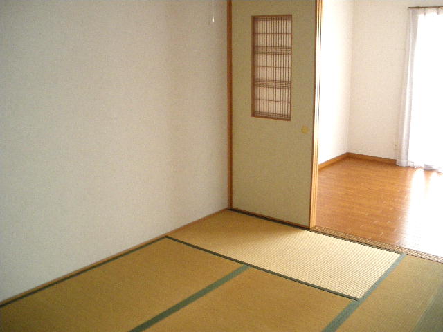 Living and room. Japanese-style room ~ living